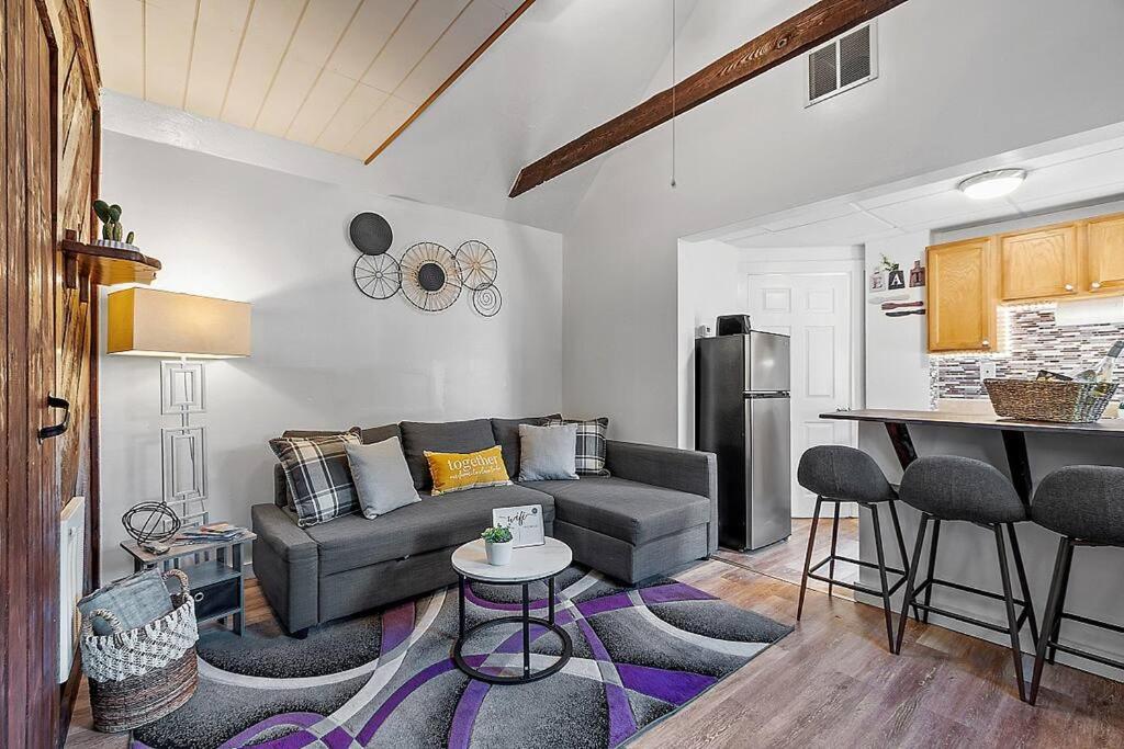 New!! Lovely Unit W/ Private Hot Tub And Patio! Laconia Bagian luar foto